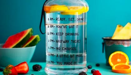 鹰眼预警：上海汽配净利润与经营活动净现金流背离