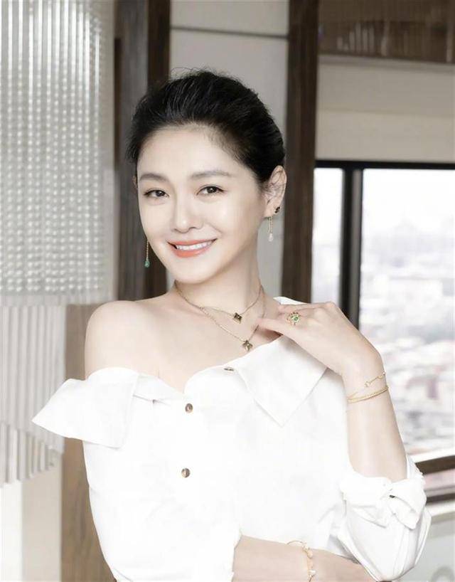 大S骨灰已运抵台湾，将永放家中，《流星花园》已有5位演员去世