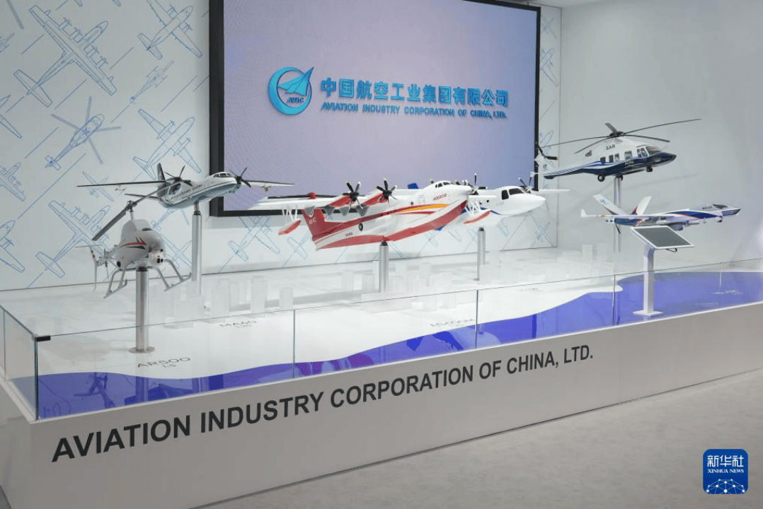 当面歼-10CE，对面“阵风”：巴黎航展对台戏