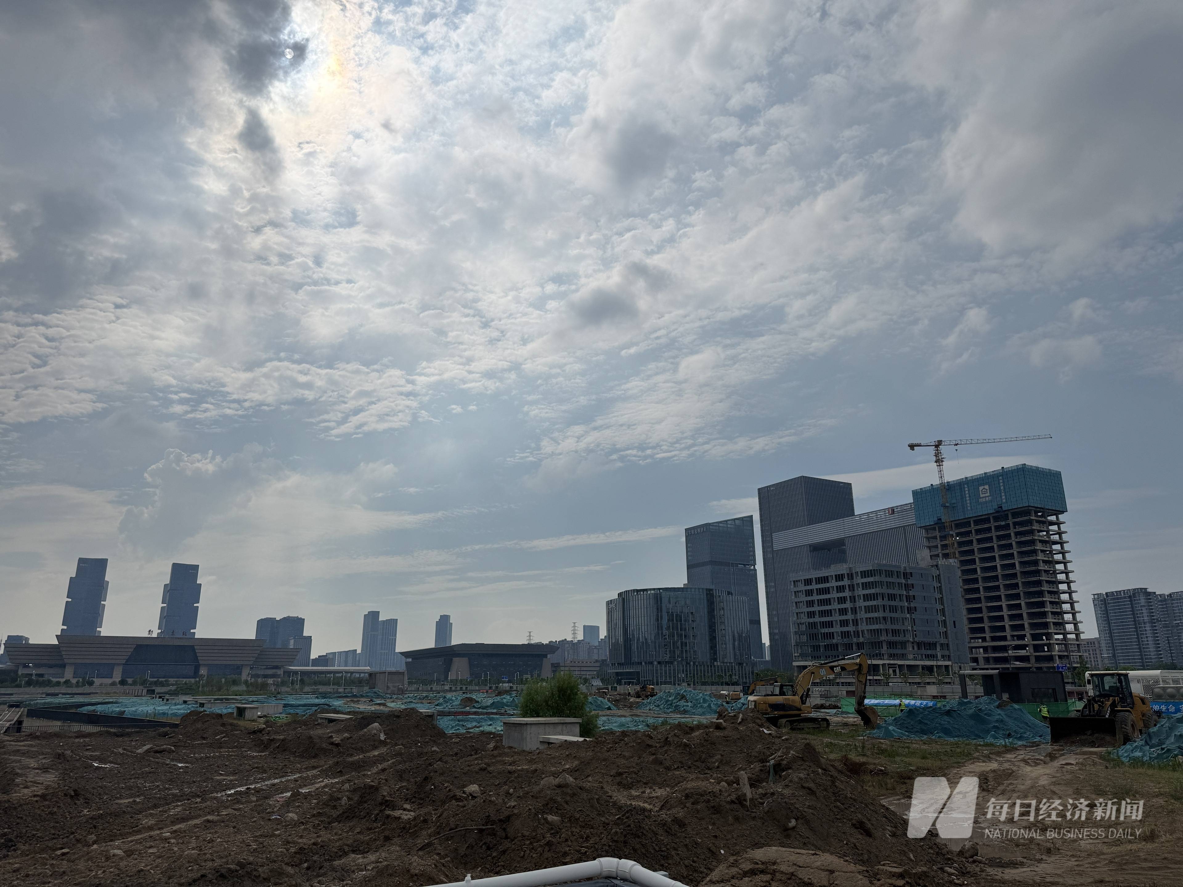 胖东来上半年销售额超百亿元 郑州首店正在施工