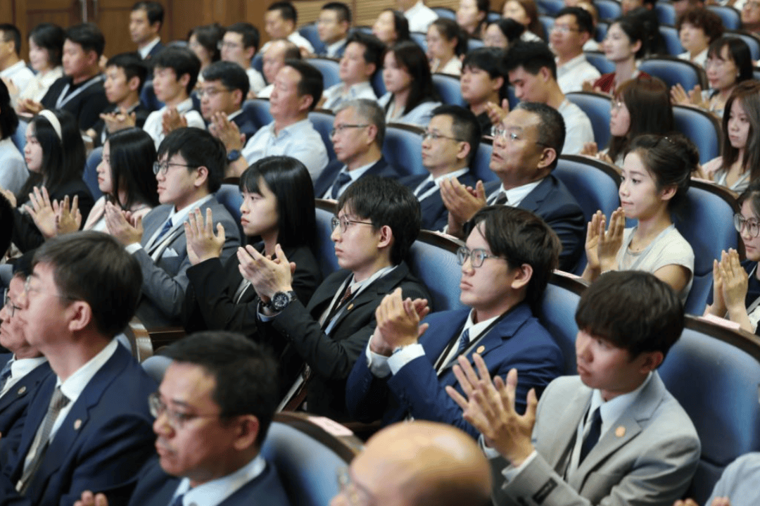 金灿荣:驳马英九“和平民主统一论”