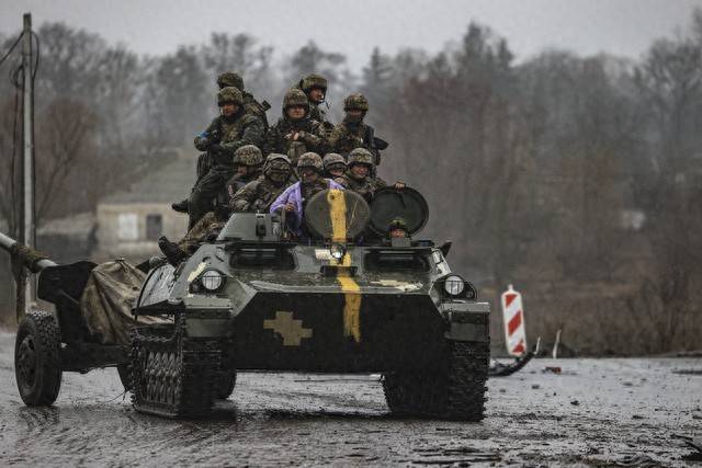 弹药充足，俄罗斯放弃幻想，战略目标还是要靠战场决胜实现，美欧失策了