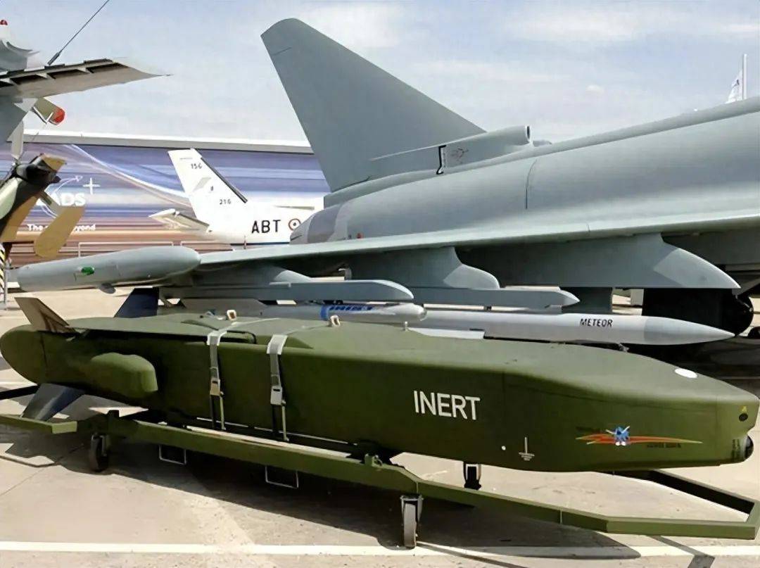 1200万炮弹到位，俄即将总攻？美军高层提议：为中国，放弃乌克兰