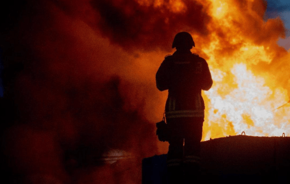 准备妥协了？泽连斯基可能被流放，主动定下时间，要跟俄罗斯谈判