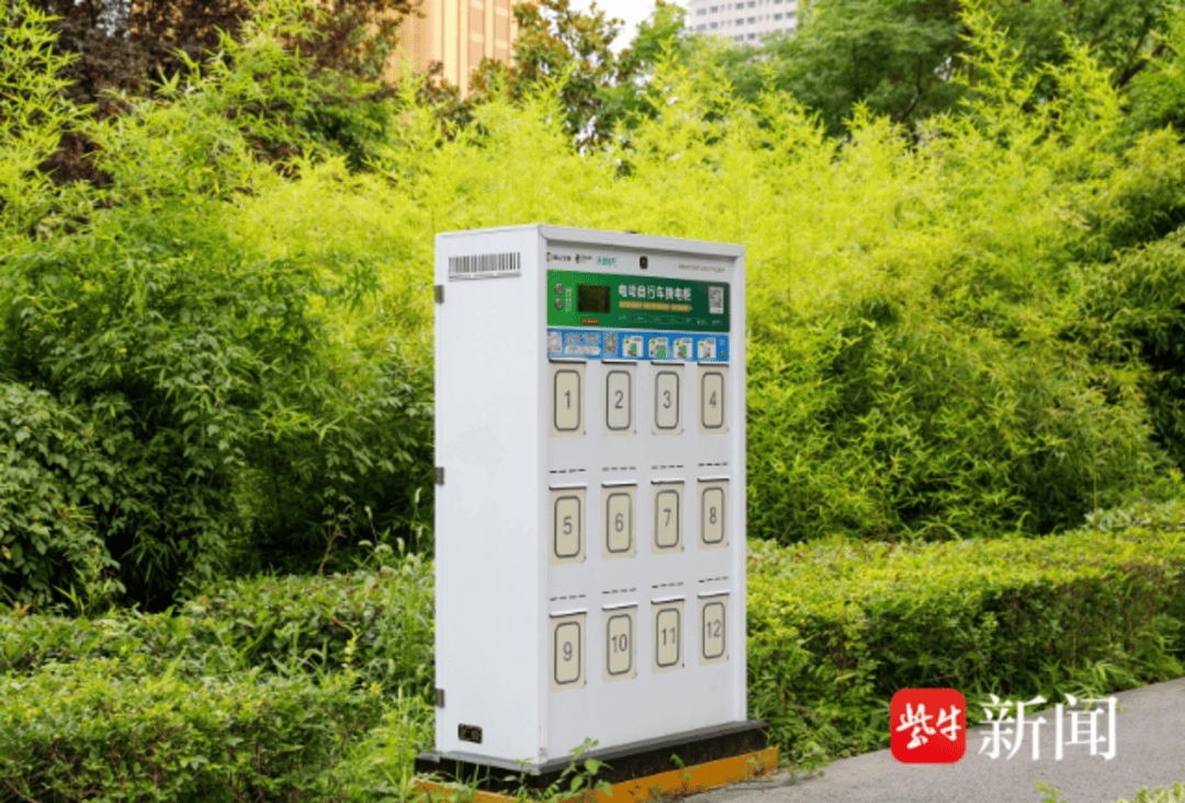 昆山街头惊现 “超大号充电宝”!“换电黑科技” 一分钟治愈续航焦虑