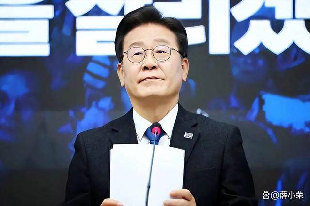 拒绝中方邀请后，韩外长深夜致电北京，王毅三句话点破韩方小心思