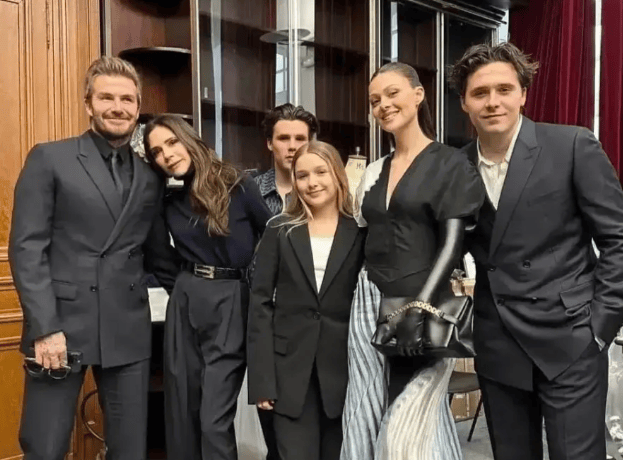 全家开撕!贝克汉姆小儿子发布尖锐言论,三儿子已互相取消关注