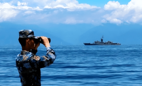 马科斯下的挑战书，中方已接下，想在主场动手？我使馆不退一步