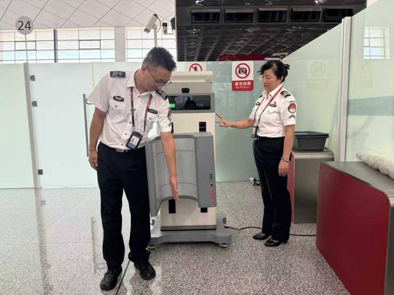 打石膏、戴假肢的旅客，在郑州机场过安检更便利了