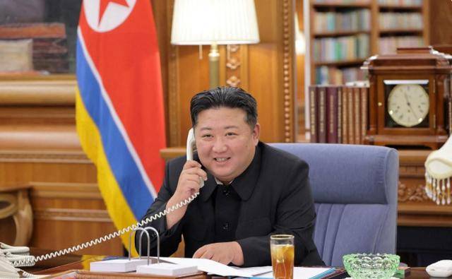 3万美军就位！特朗普对普京翻脸，朝鲜放话：大胆去见，中方也表态了