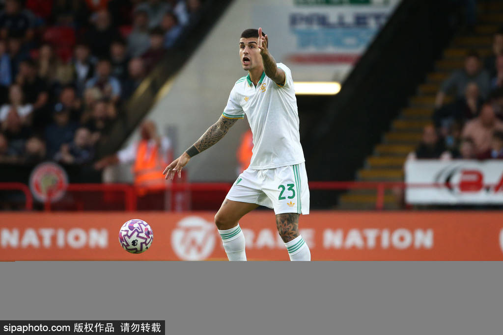 米兰接近签下恩昆库！3000万欧元报价背后的竞争激烈