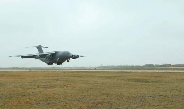 阅兵最帅女机长,是她!