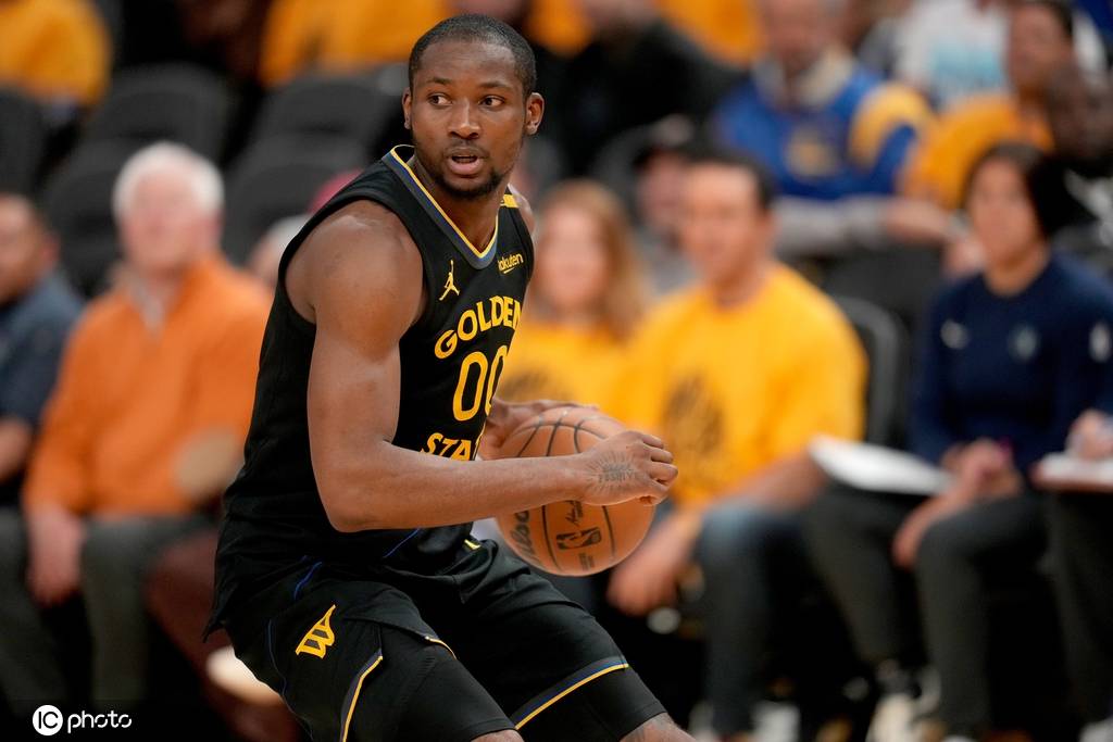 勇士开出3年7520万美元合同+球队选项 遭库明加拒绝